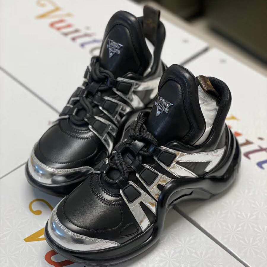 Louis Vuitton LV Women LV Archlight Sneaker in Leather and Technical Fabrics-Black