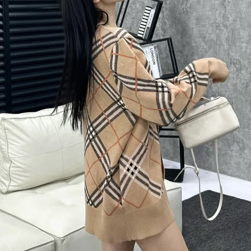 New fashion plaid unisex cardigan sweater jacket 1024102126