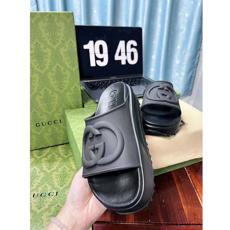 Gucci Women GG Slide Sandal Interlocking G Black Rubber Low Heel