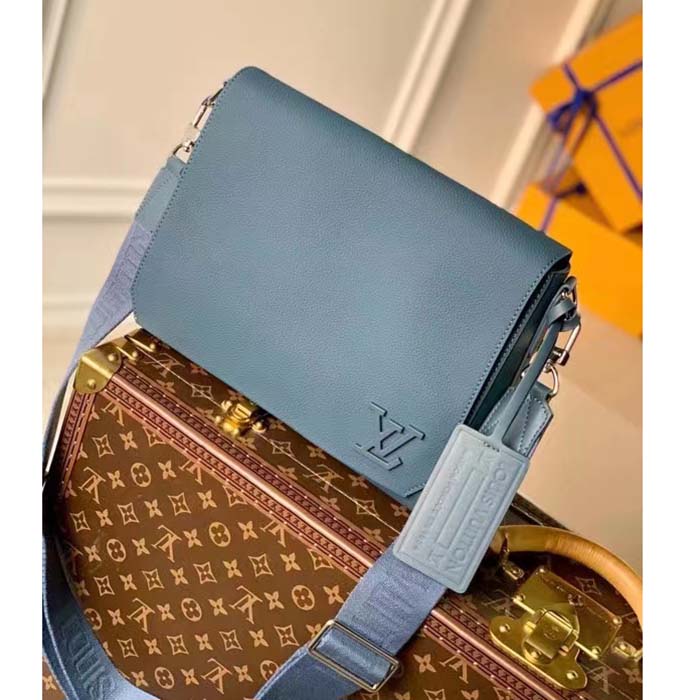 Louis Vuitton Unisex LV Takeoff Messenger Navy Blue Aerogram Cowhide Leather