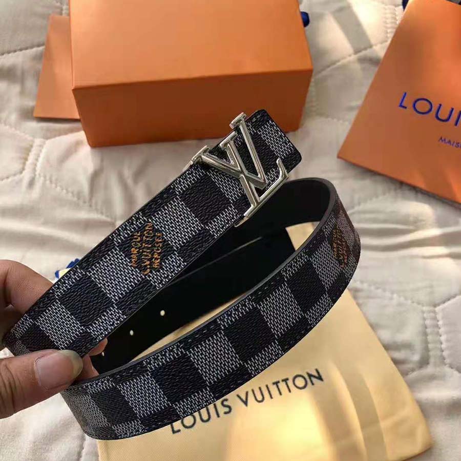 Louis Vuitton LV Unisex LV Initiales 30mm Reversible Belt in Damier Canvas-Grey