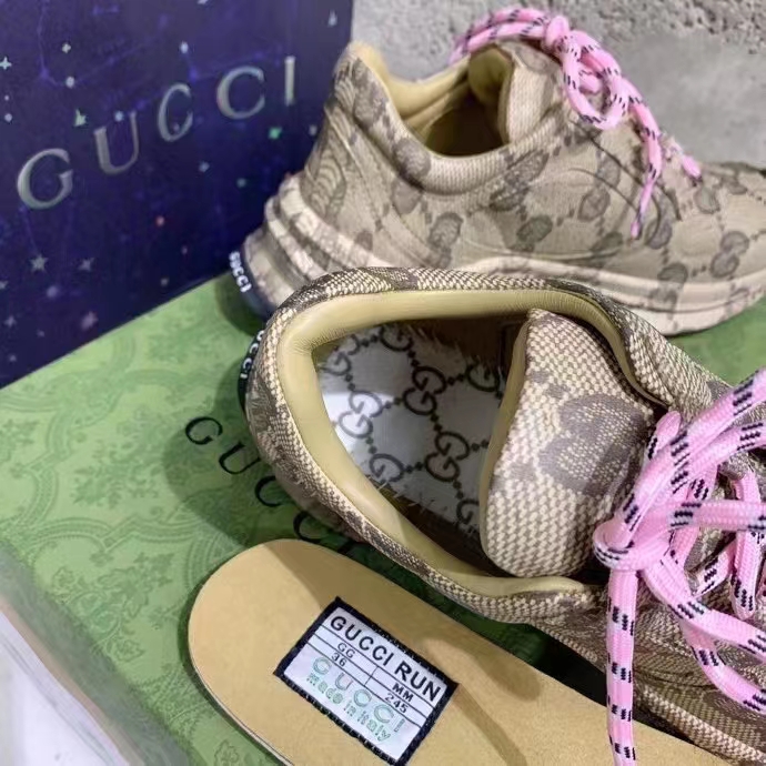 Gucci Unisex GG Run Sneaker Beige Ebony Leather GG Water Transfer Print