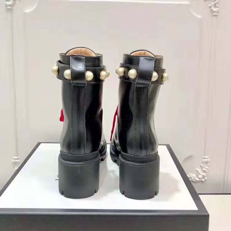 Gucci Women Gucci Leather Ankle Boot in Black Shiny Leather 7.6 cm