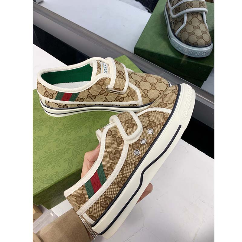 Gucci Unisex Tennis 1977 Sneaker Beige Ebony Jumbo GG Canvas Low 3 Cm Heel