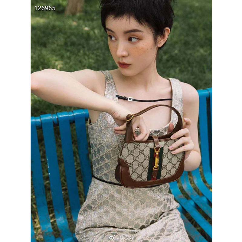 Gucci Women Jackie 1961 Mini Hobo Bag Beige/Ebony GG Supreme Canvas