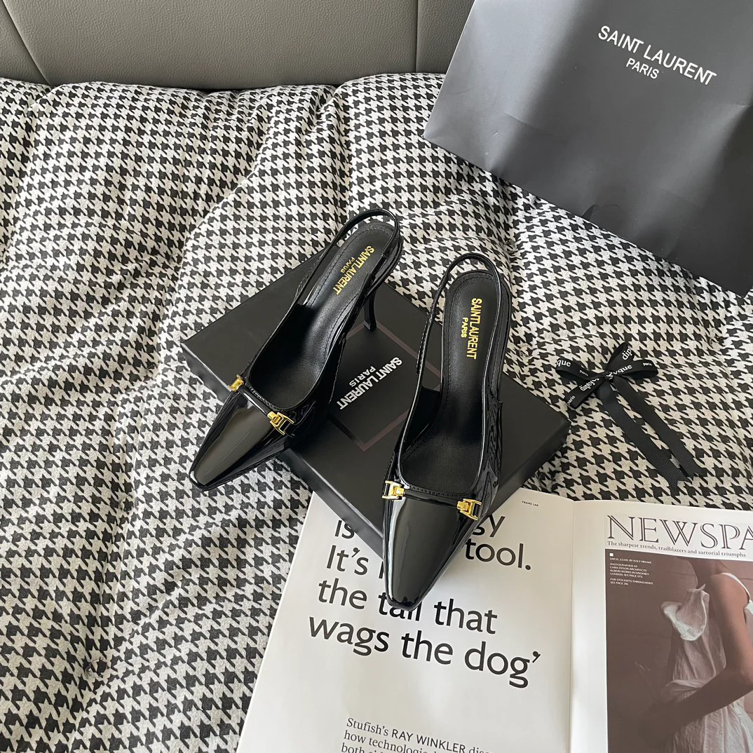 Top Luxury Fashion New Sandals 1025032424