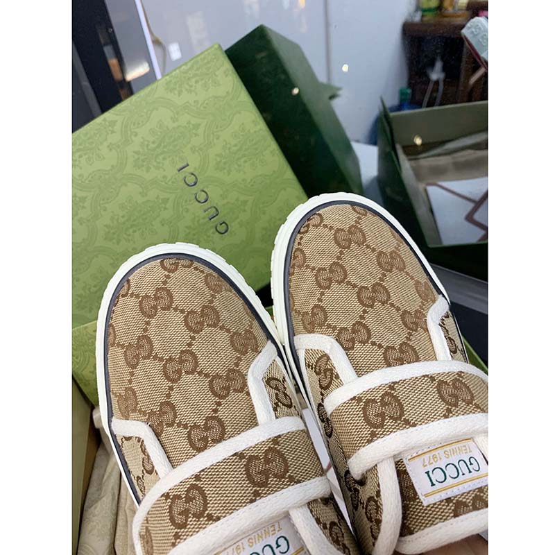 Gucci Unisex Tennis 1977 Sneaker Beige Ebony Jumbo GG Canvas Low 3 Cm Heel