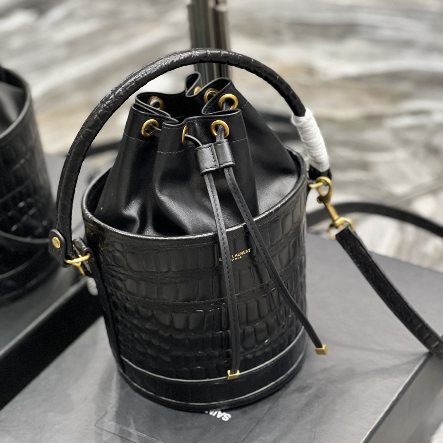 Saint Laurent Bahia Small Bucket Bag Black For Women 0425020808