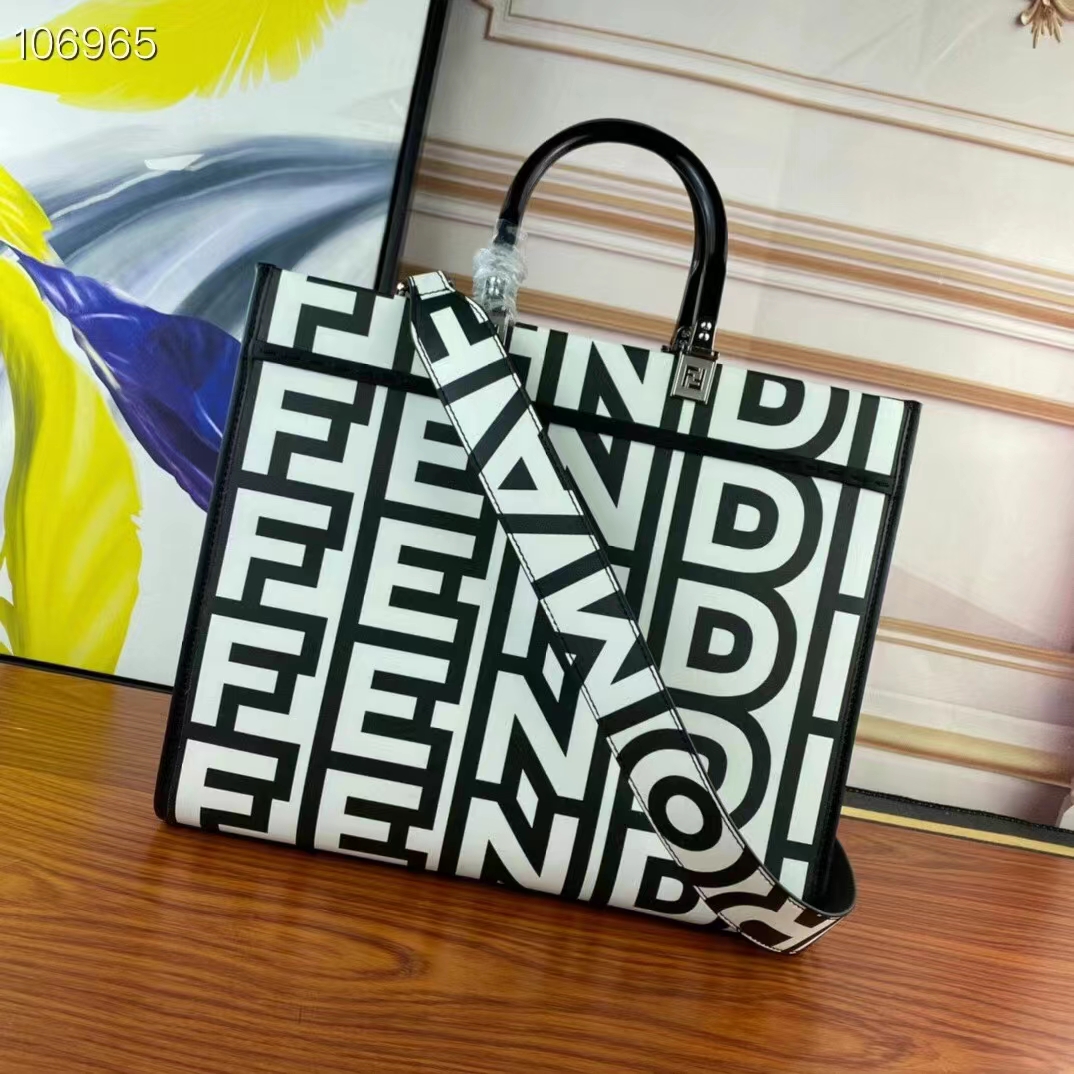 Fendi FF Women Sunshine Medium Two-Tone Printed Leather Roma Capsule Shopper