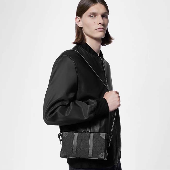 Louis Vuitton LV Unisex Soft Trunk Wearable Wallet Black Taurillon Monogram Leather