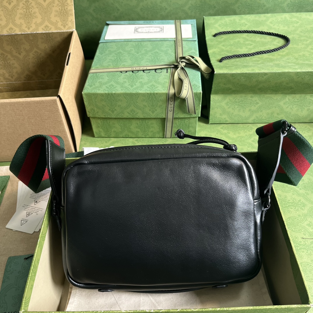 Gucci GG Unisex Shoulder Bag Tonal Double G Black Leather
