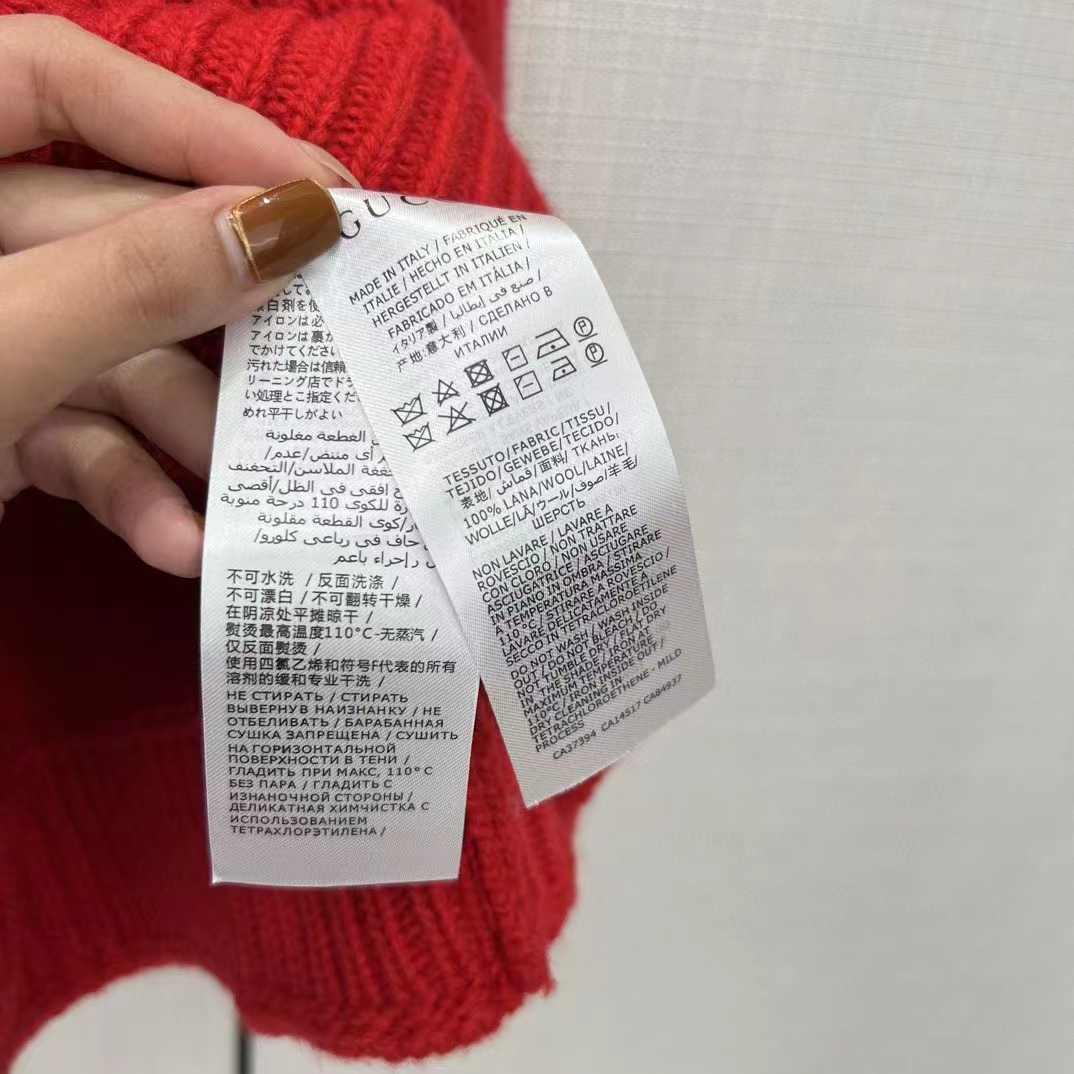 Gucci Women GG Wool Top Gucci Intarsia Red Crewneck Dropped Shoulder Long Sleeves