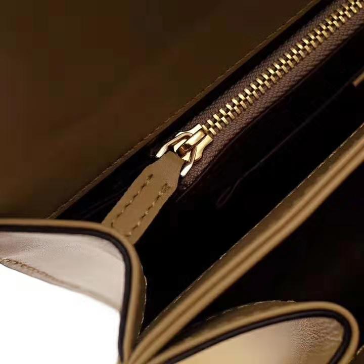 Gucci GG Women Gucci Zumi Smooth Leather Small Shoulder Bag in Black and Beige Smooth Leather