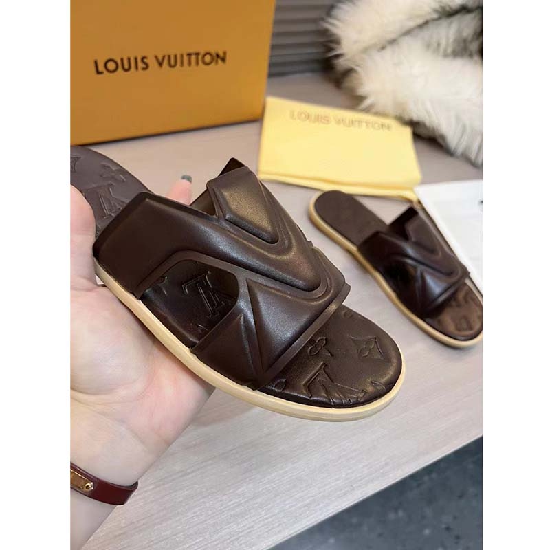 Louis Vuitton LV Unisex Oasis Mule Black Grained Calf Leather Rubber Signature