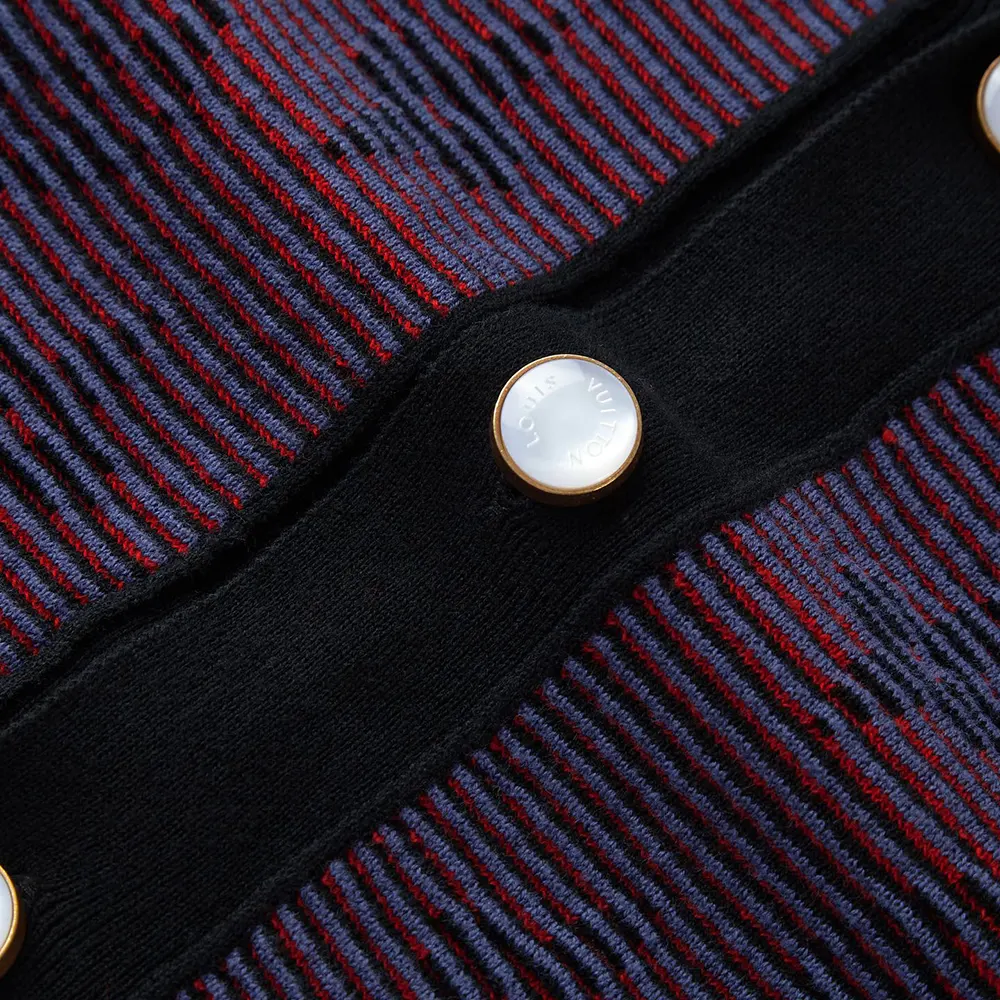 Louis Vuitton Women Optical Monogram Jacquard Cardigan 1AGTKS