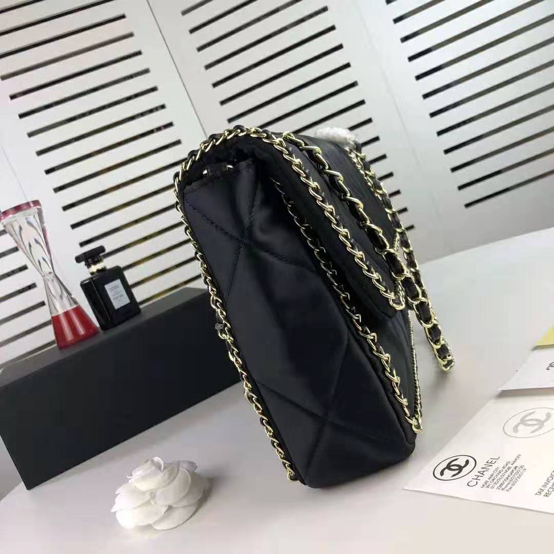 Chanel Women Flap Bag in Satin Leather-Black