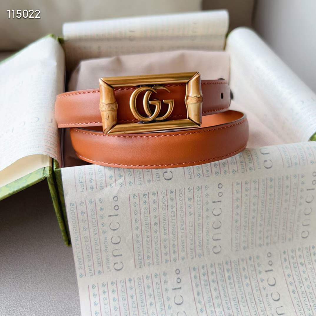 Gucci Unisex GG Belt Double G Buckle Bamboo Cuir Leather 1.8 CM Width