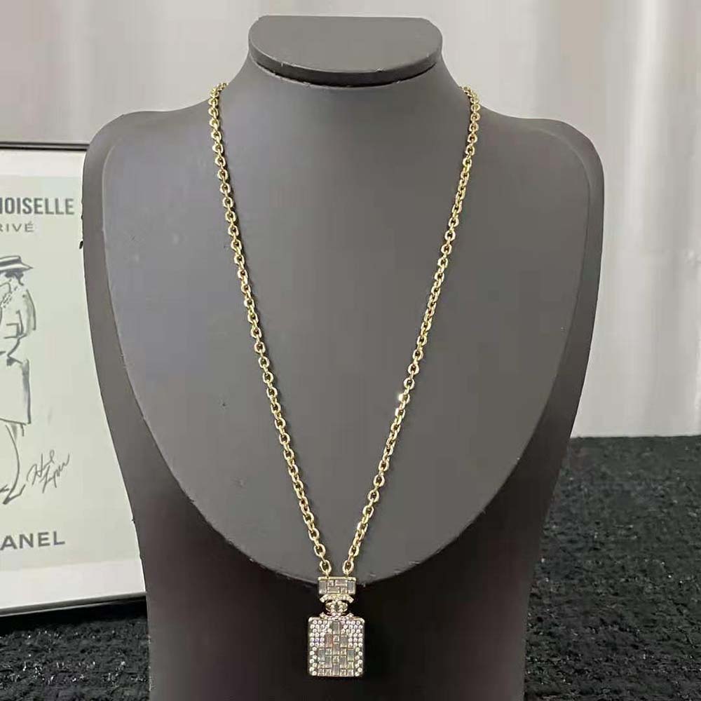 Chanel Women Long Pendant Necklace in Metal and Strass