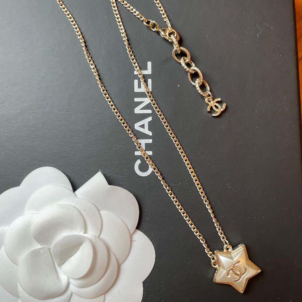 Chanel Women CC Necklace Gold Tone Metal