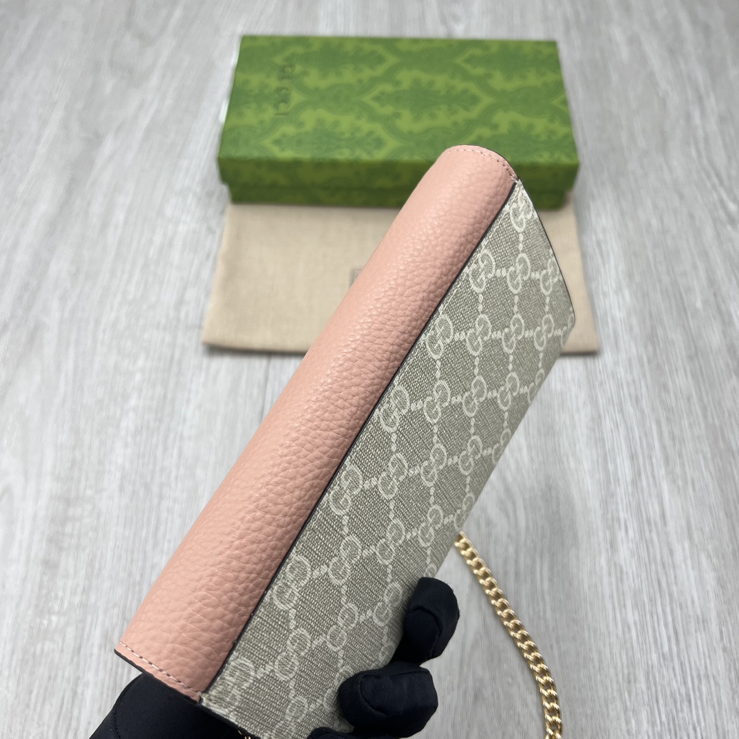 Gucci Women GG Marmont Chain Wallet Beige White GG Supreme Canvas Pink Leather