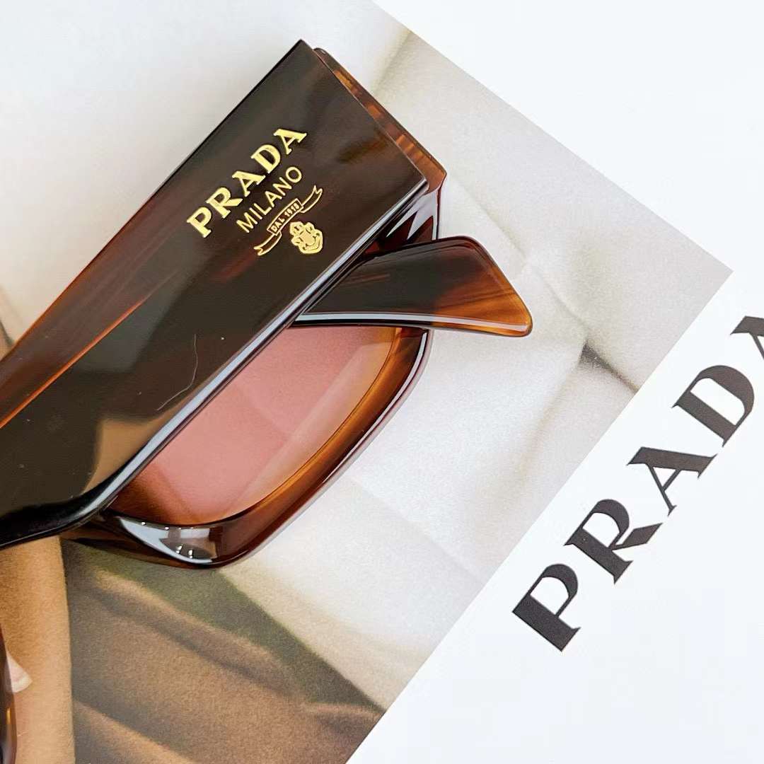 Prada Unisex Sunglasses Logo Frame Compatible Graduated Lenses Standard Fit