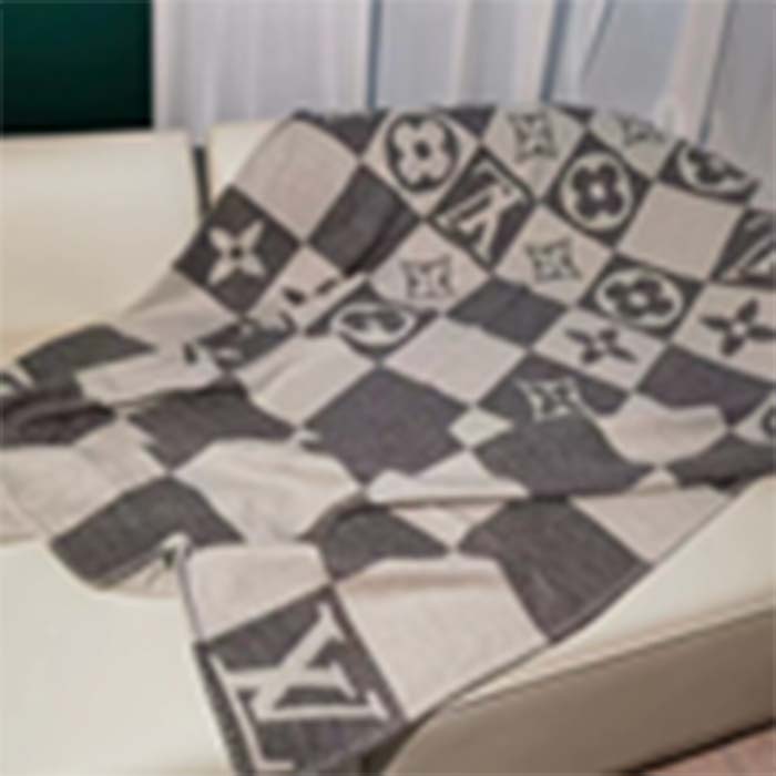 Louis Vuitton Unisex LV Checkmate Blanket Gray Wool Cashmere Jacquard Weave Monogram Flowers M77860