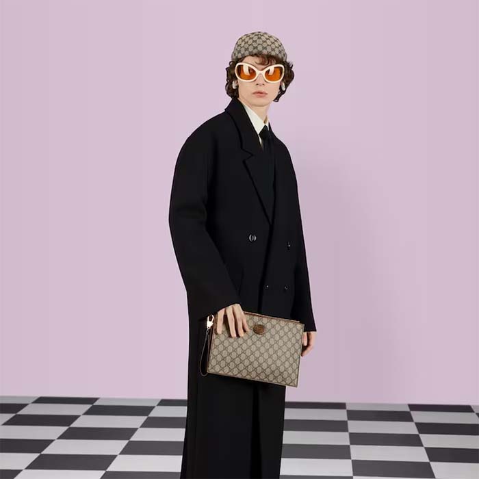 Gucci Unisex Pouch Interlocking G Beige Ebony GG Supreme Canvas Zip Closure