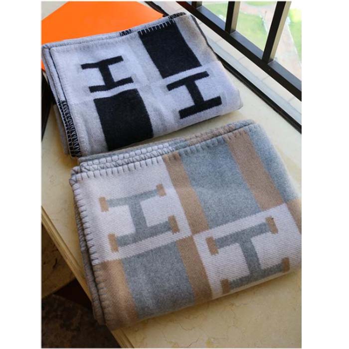 Hermes Unisex Wool Cashmere Pink Grey Beige Multifunction Blanket Scarf