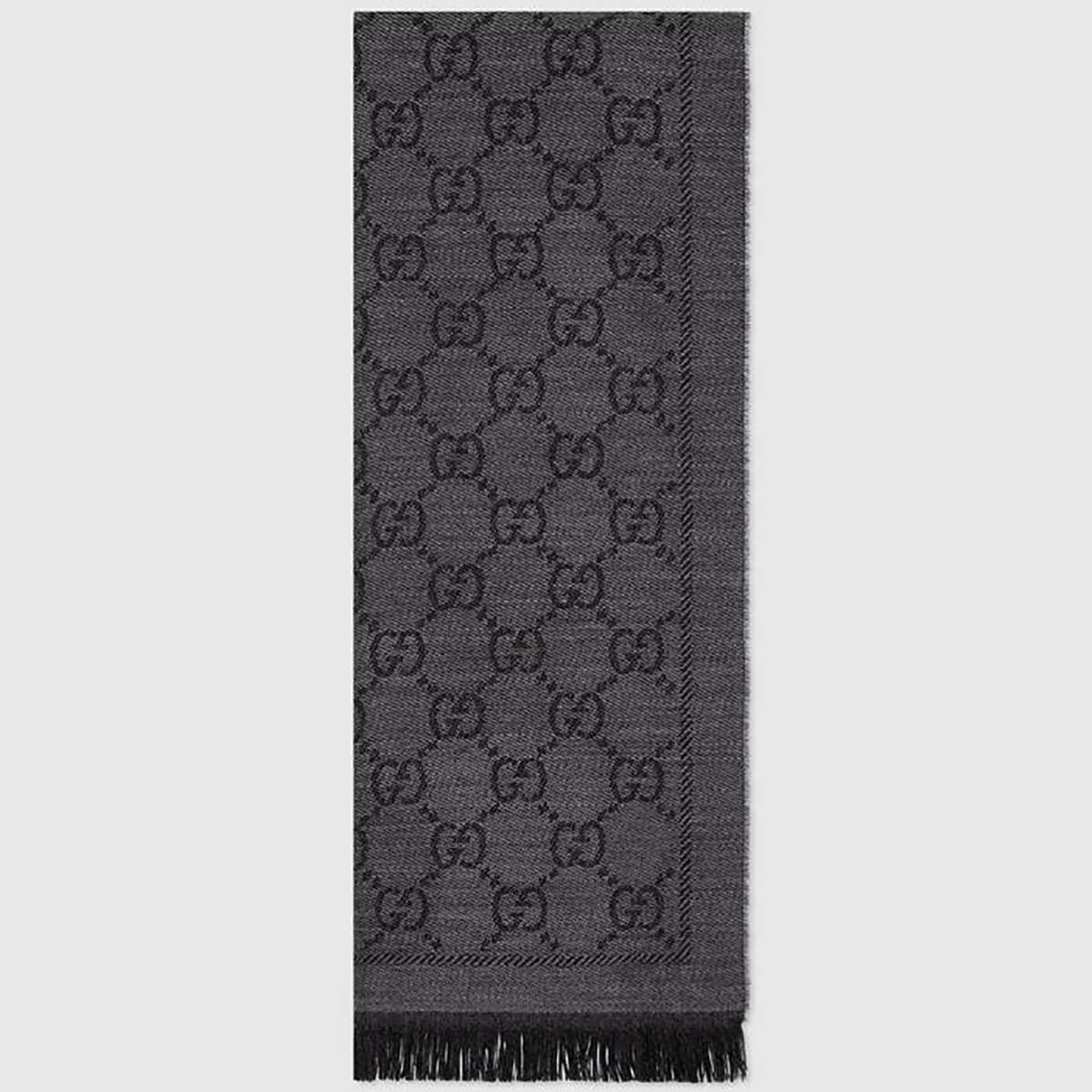 Gucci Women GG Jacquard Pattern Knitted Scarf