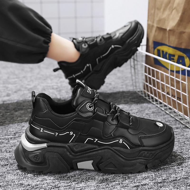 Men's Retro Style Summer Sports Skateboard Shoes