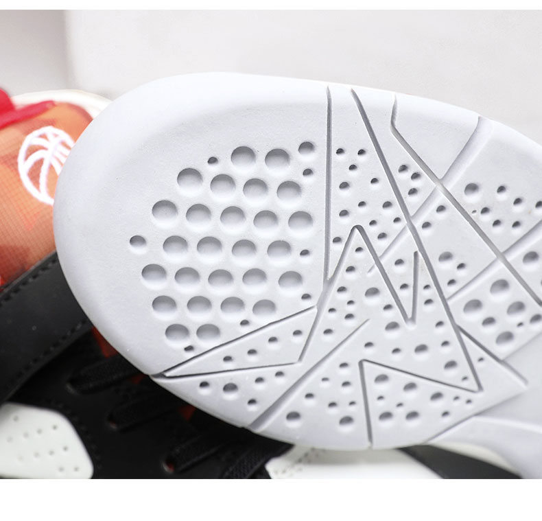 New Kids Outdoor Sports Basketball Shoes Boys Anti-slip Rubber Sole Casual Student Shoes for Children Zapatillas