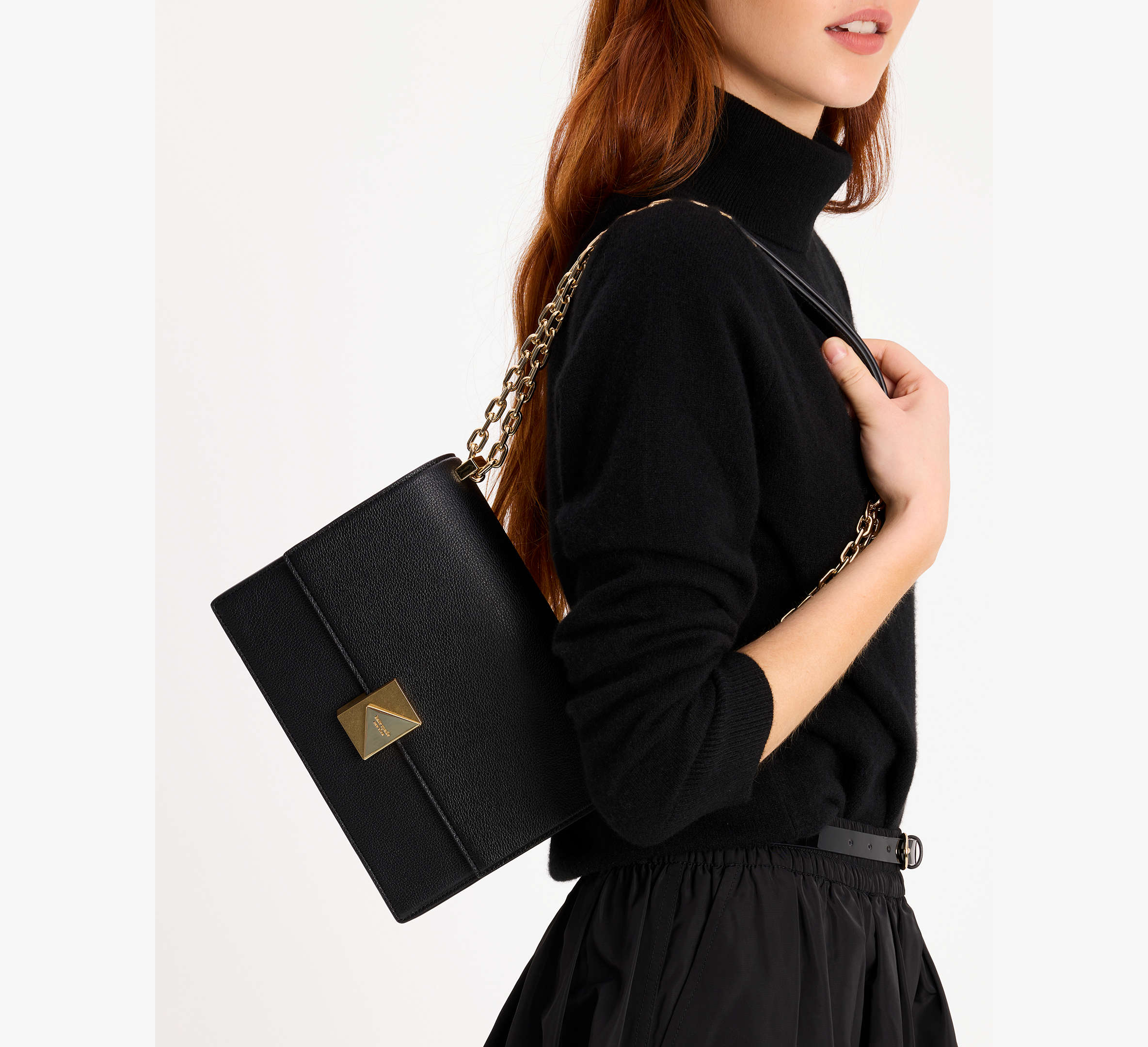 Deco Chain Shoulder Bag