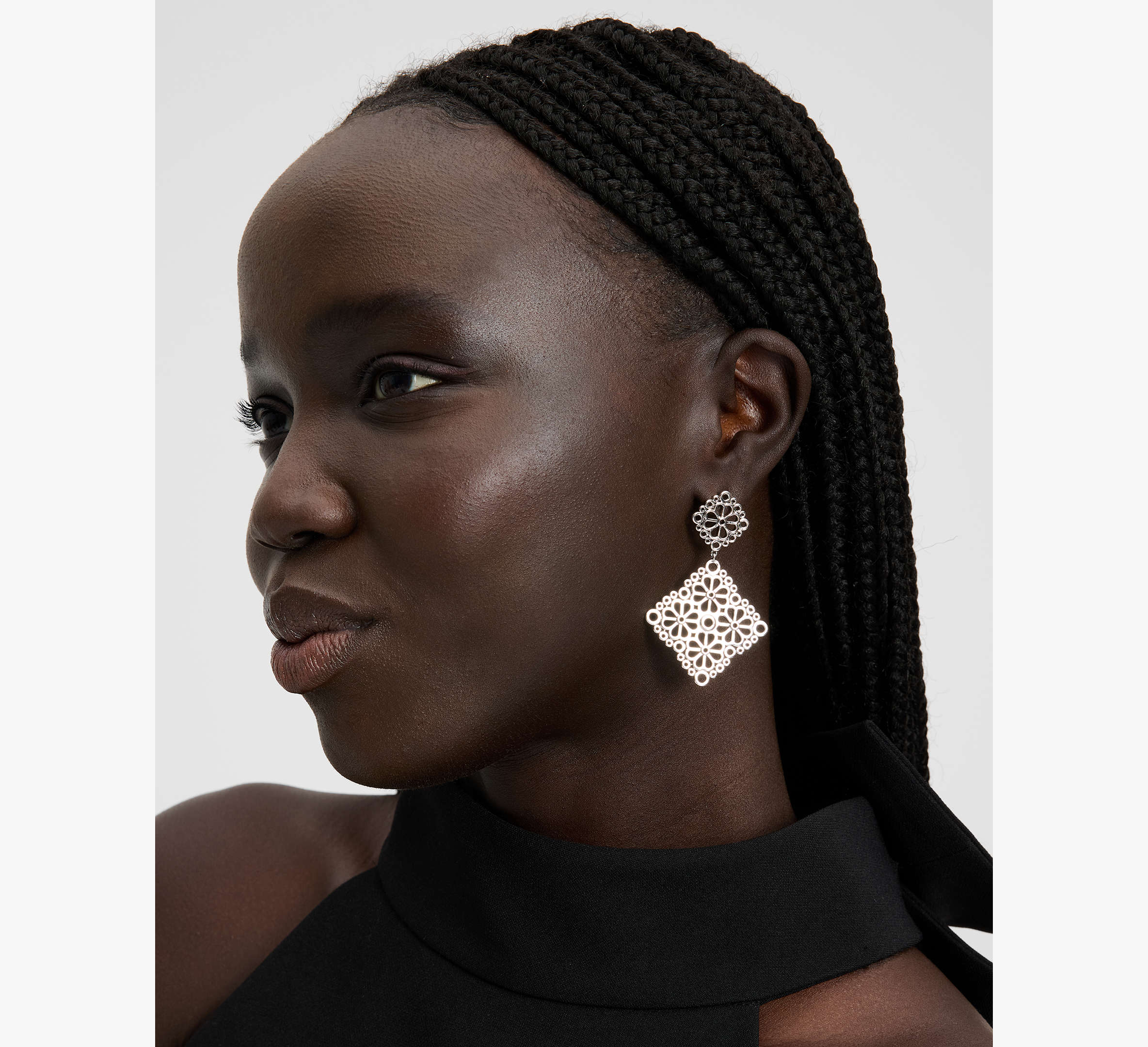 Spade Flower Lace Drop Earrings