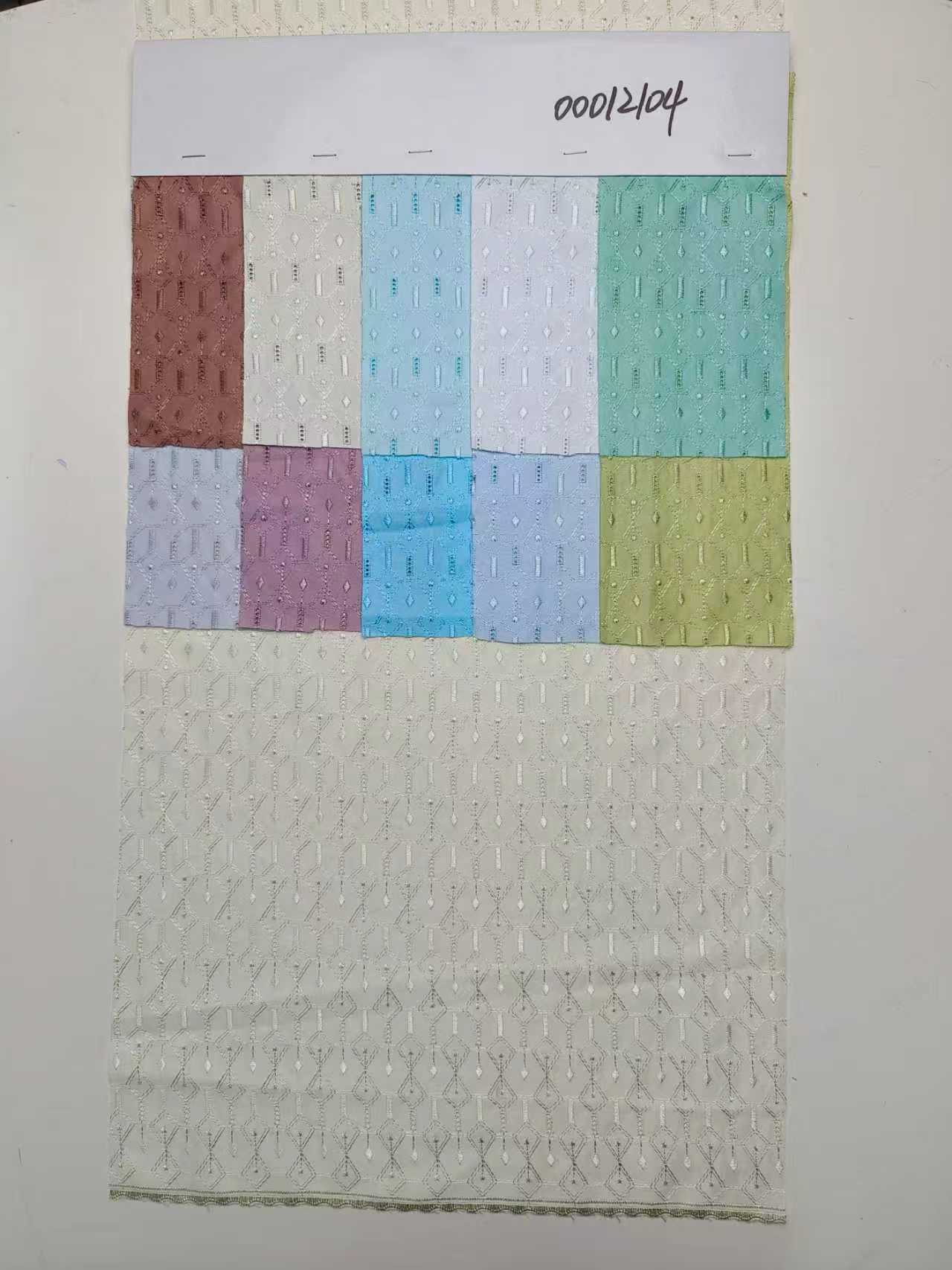 00012104 Tissu perforé de haute qualité pour hommes