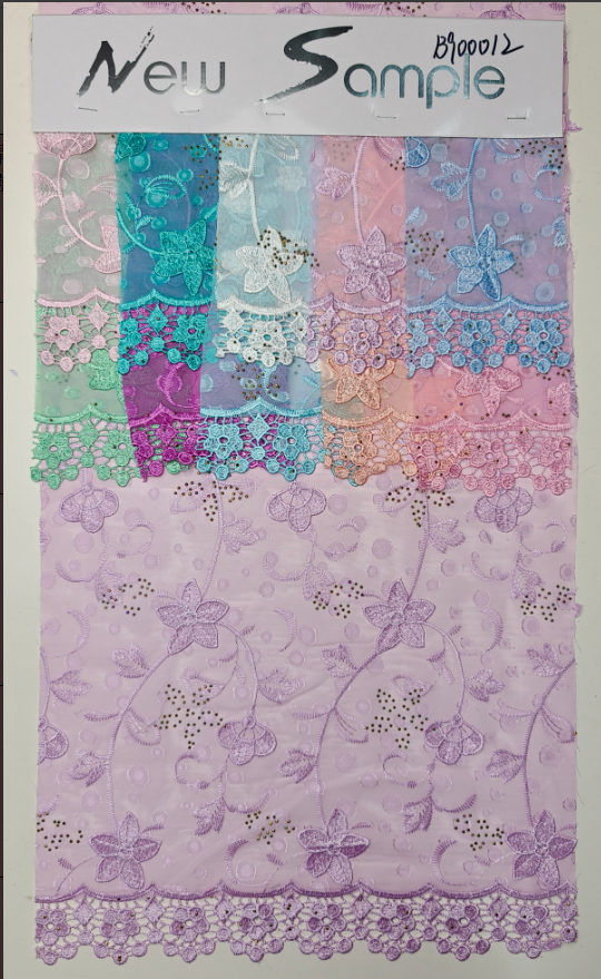 B900012 Tissu en chiffon avec motif coupé, broderie 3D et application de strass