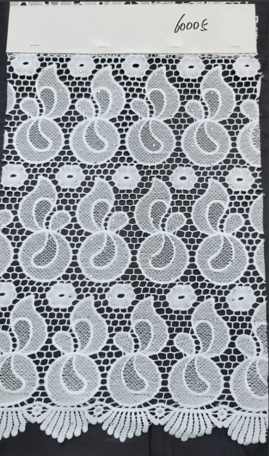 60005 Microfibre lait blanchie et strass