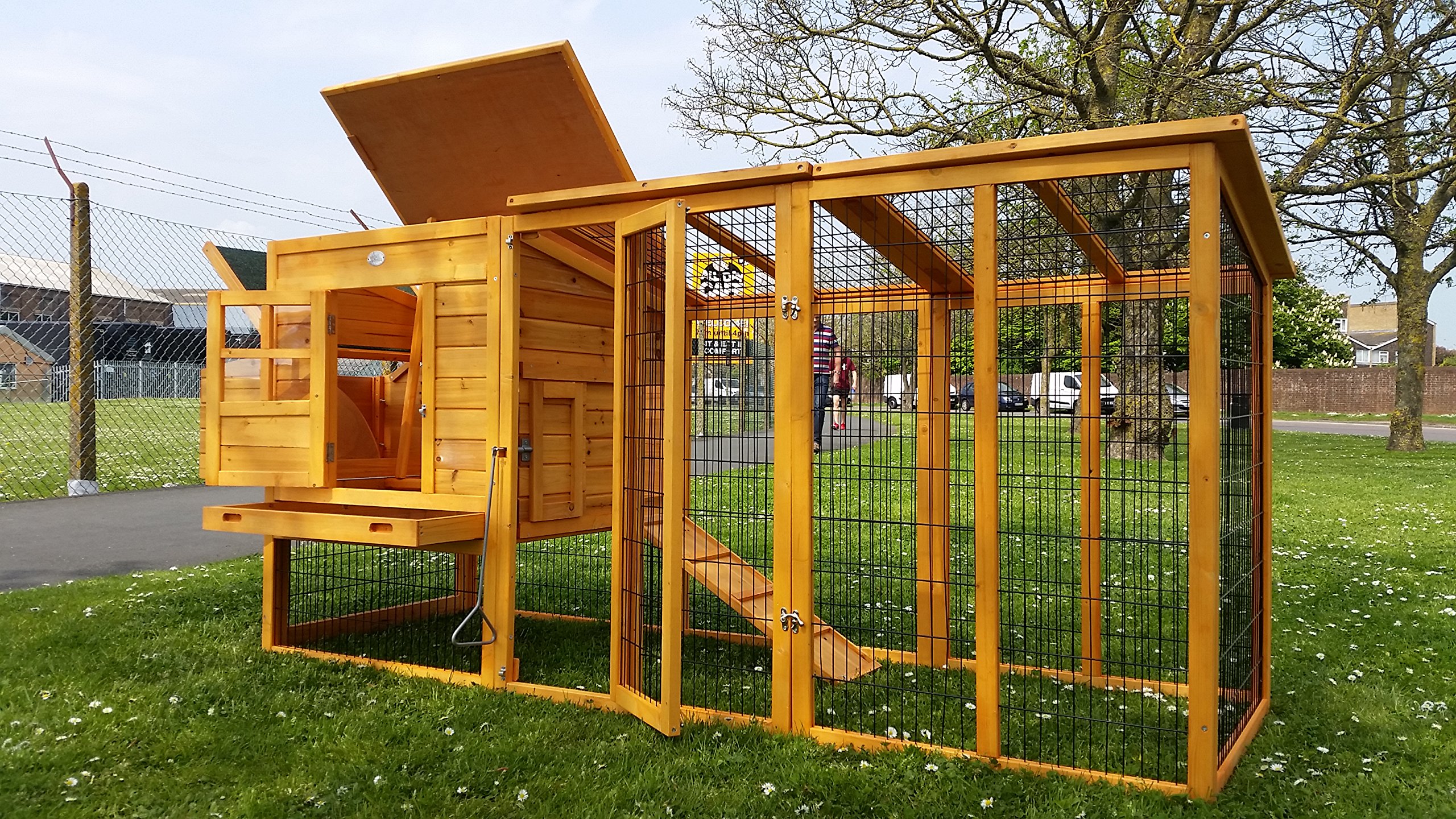 Eggshell Large XXL Windsor 3mm Welded & Coated Wire Chicken Coop Hen House Ark Poultry Run Nest Box Rabbit Hutch 5 to 8 birds