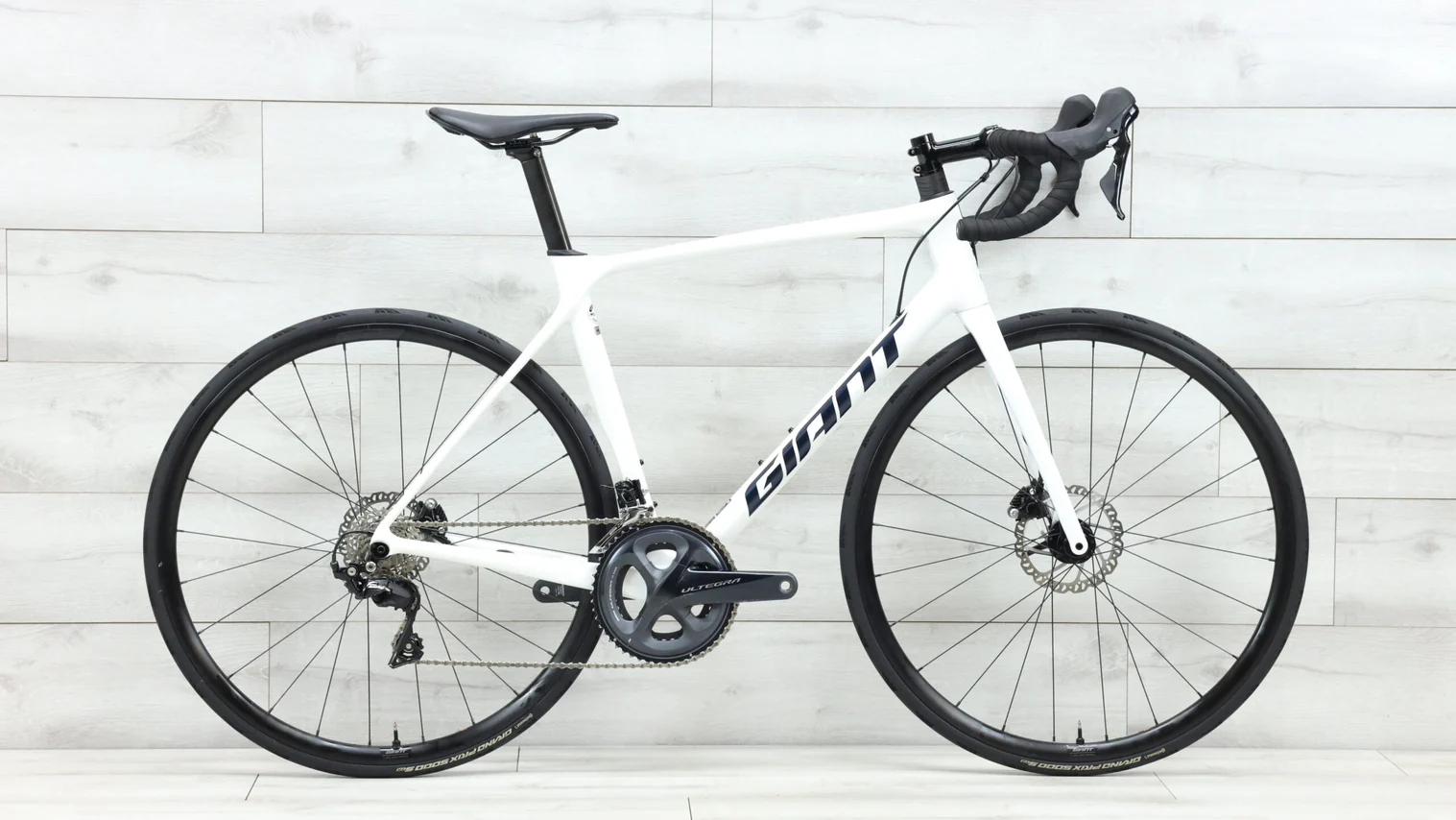 2021 Giant TCR Advanced 2 Disc Road Bike - Med/Large