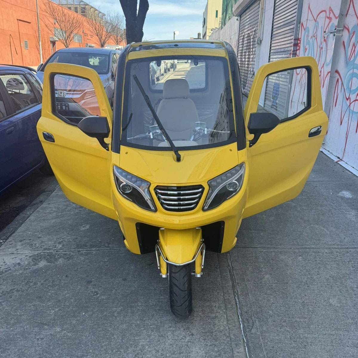 Lemos Electric Power Scooter Formula 1 Trike 1500W 60V 35 MPH