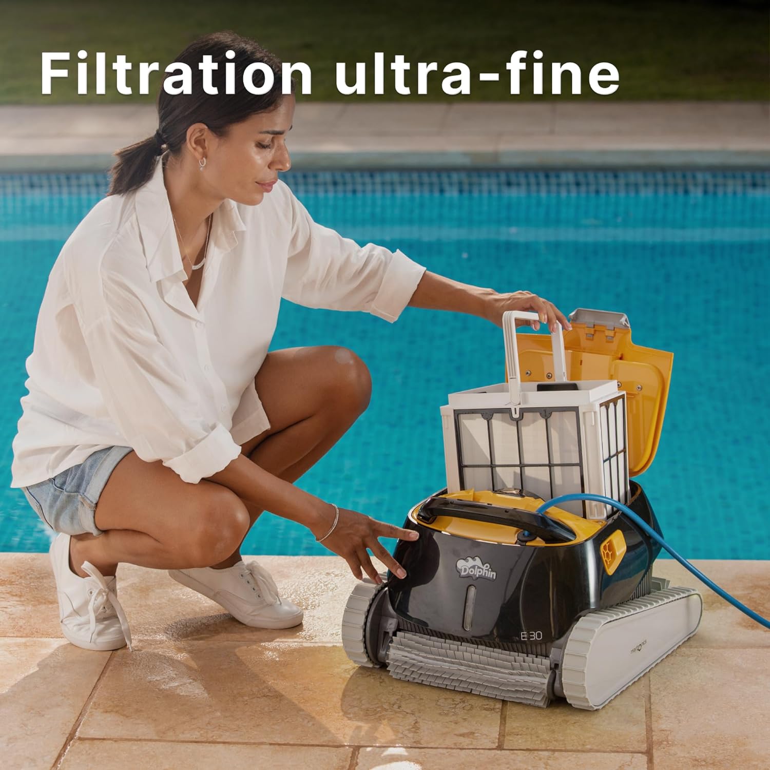 Dolphin E30 Electric Pool Cleaner Robot - Wall Cleaning, In-Ground Pool Up to 12 m