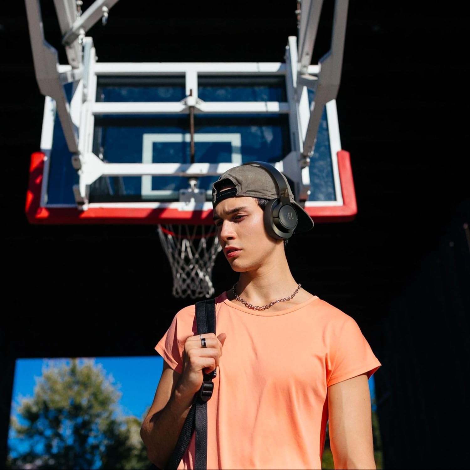 JBL Tune 720BT - Wireless Over-Ear Headphones with JBL Pure Bass Sound, Bluetooth 5.3, Up to 76H Battery Life and Speed Charge, Lightweight, Comfortable and Foldable Design