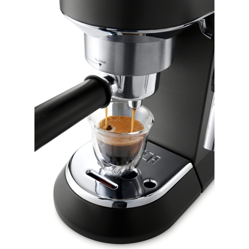 De'Longhi EC685BK Dedica DeLuxe Pump Espresso Machine with Premium Adjustable Frothing Wand, in matte black