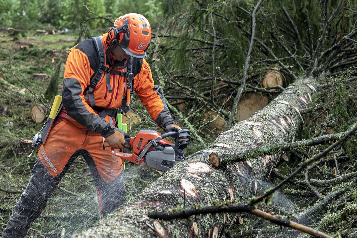Husqvarna Chainsaws 550 XP® Mark II
