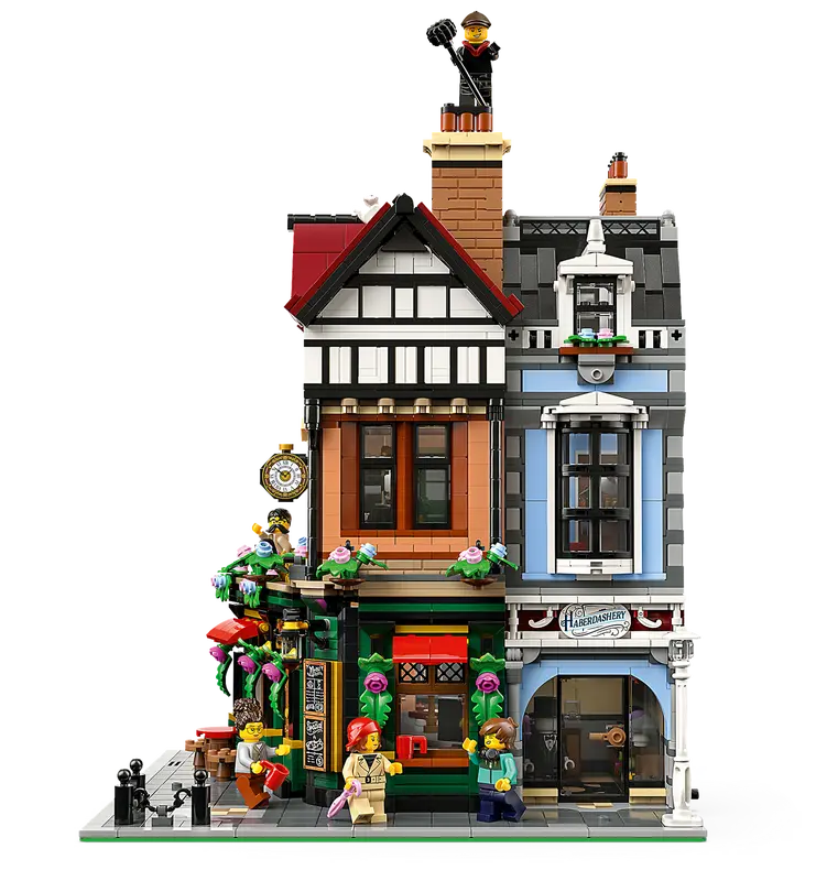 Tudor Corner10200 Creator Street View Series Bricks & Blooms Modular Garden Centre Model Building Blocks 2716pcs Bricks