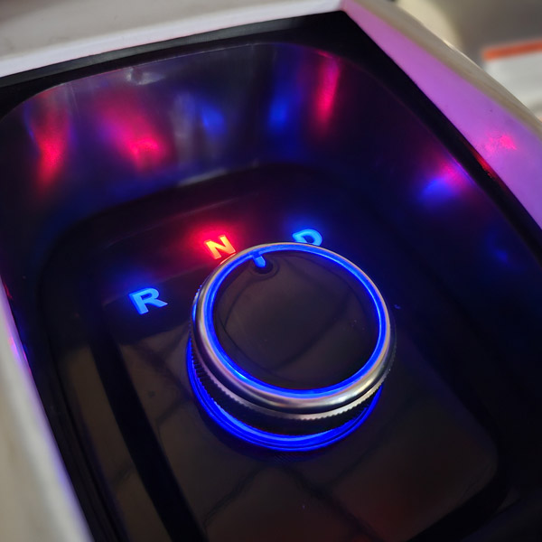 HYTRACK Quad électrique > MP4-8