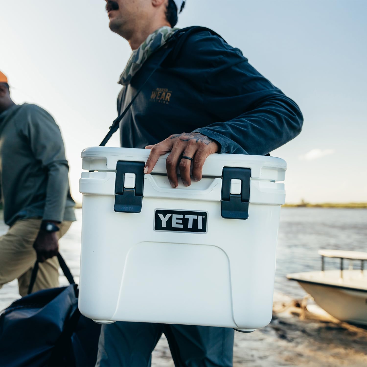 YETI Roadie 15 Hard Cooler with DoubleDuty Shoulder Strap(Meet the most compact hard cooler in our lineup.)