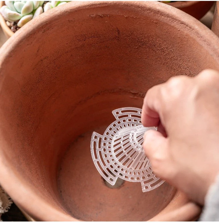 🌿 3D Planter Drainage Spacer – Keep Roots Healthy & Dry! No More Waterlogging or Rot!