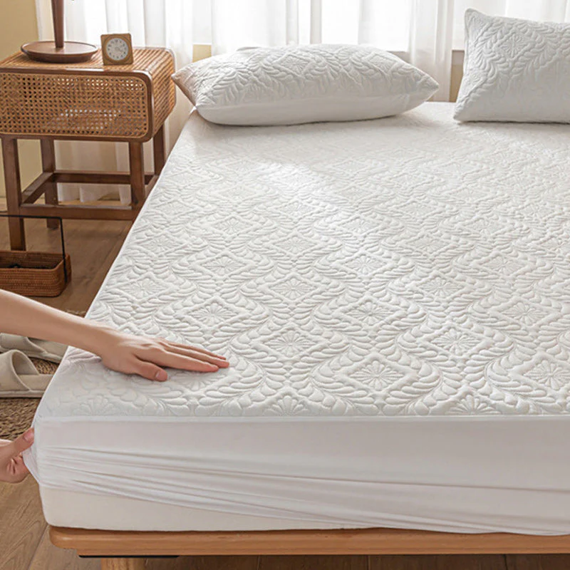 Waterproof Breathable Thickened Mattress Cover