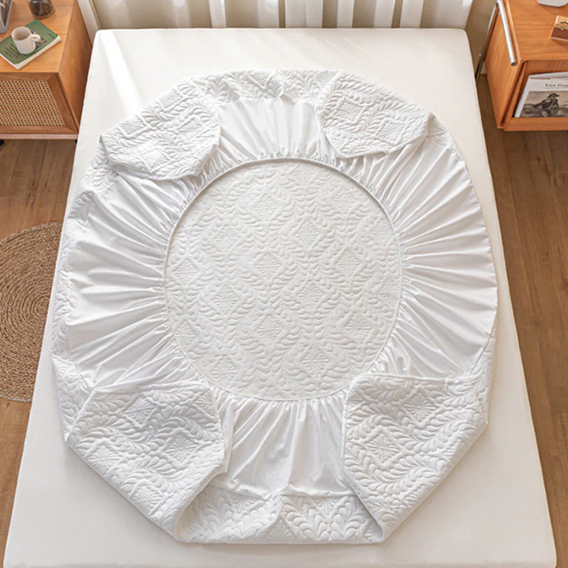 Waterproof Breathable Thickened Mattress Cover